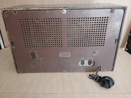 Poste Radio TSF Philips BF501A  de 1951 en bois 