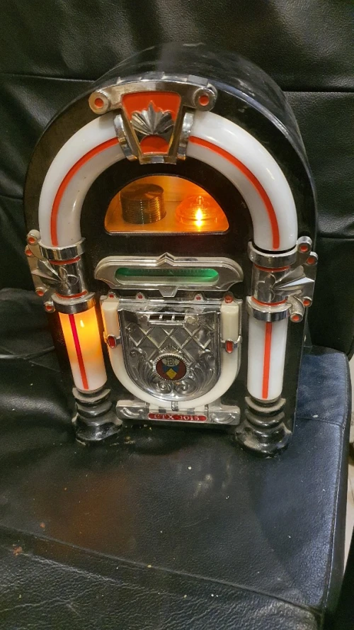 Vintage Radio K7 JukeBox CTX-1015 Collector's Edition Radio 