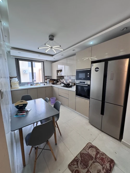 Location Appartement F4 Alger Hydra