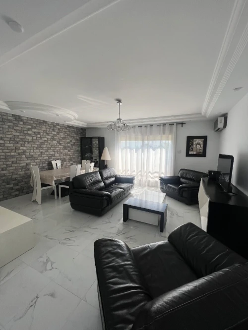 Location Appartement F4 Alger Hydra
