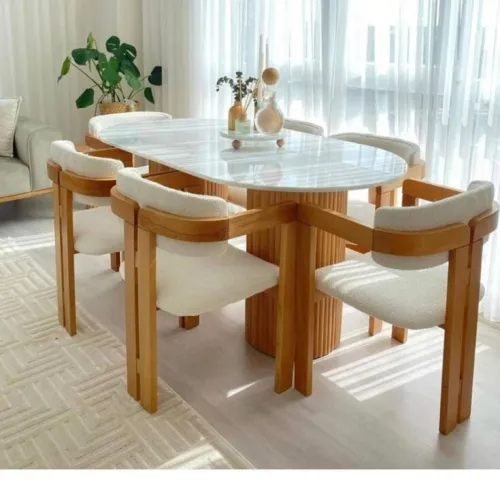 Table lux طاولة طعام 