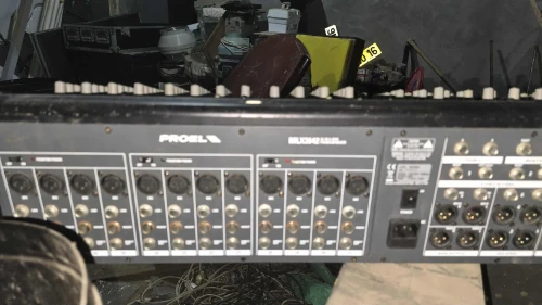 Console de mixage Proel MLX3642