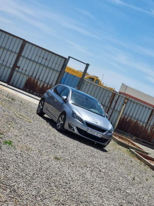 Peugeot 308 2015 Allure