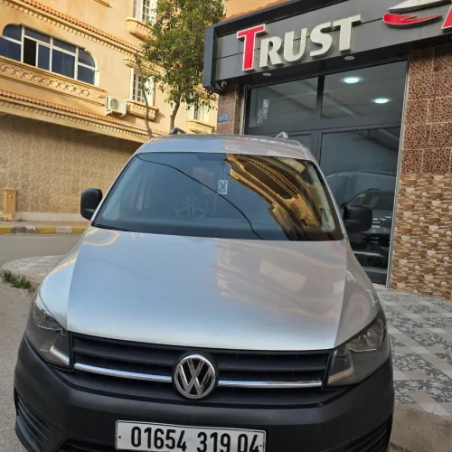 Volkswagen Caddy 2019 Fourgon