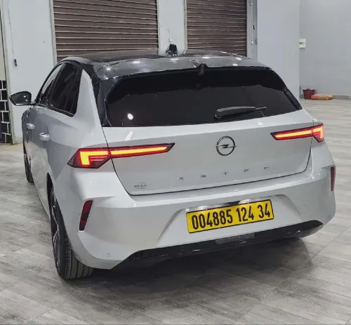 Opel Nouvelle Astra 2024 Elegance
