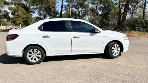 Peugeot 301 2014 Active