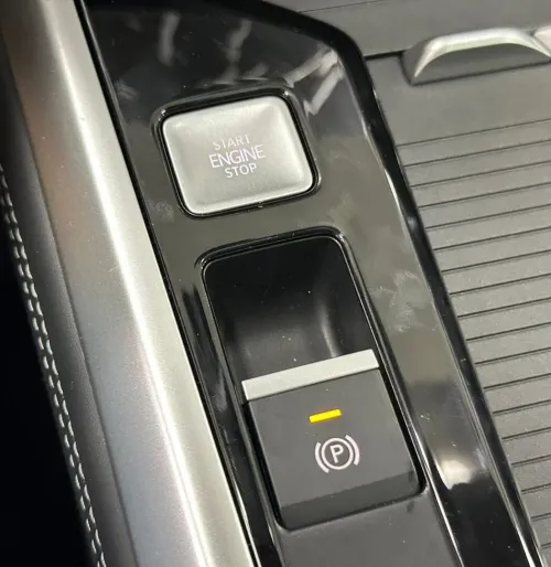 Volkswagen Passat 2025 Pro
