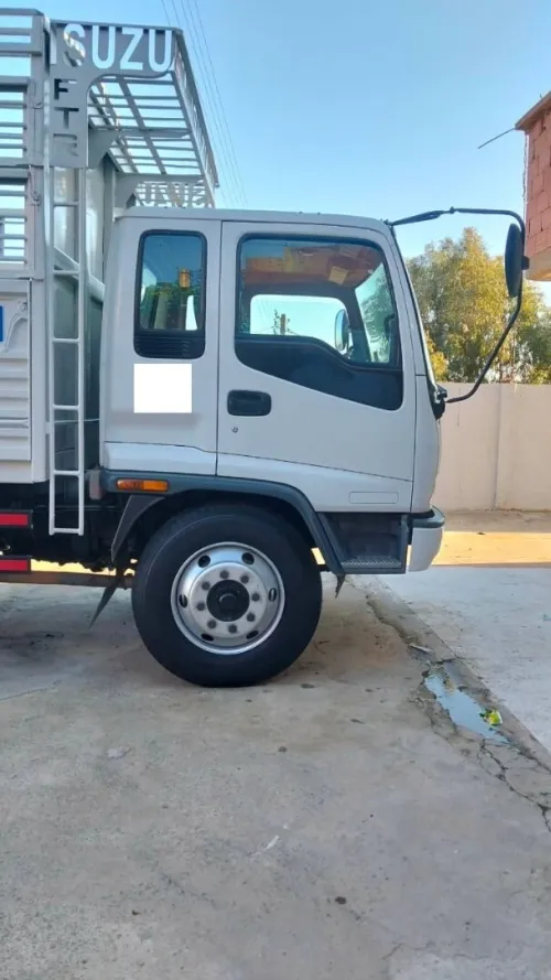 Isuzu CAMION FTR 2014