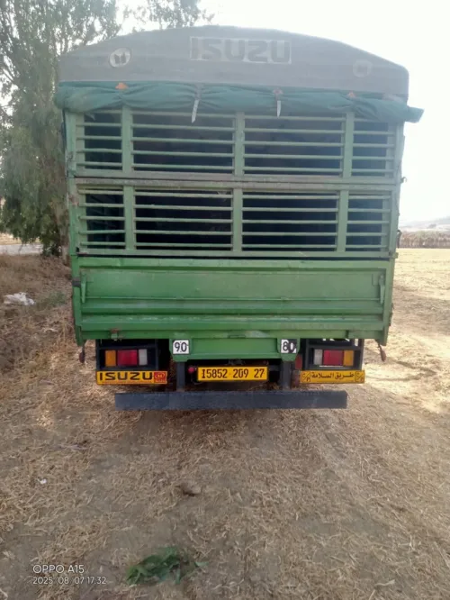 Isuzu CAMION NPR 2009