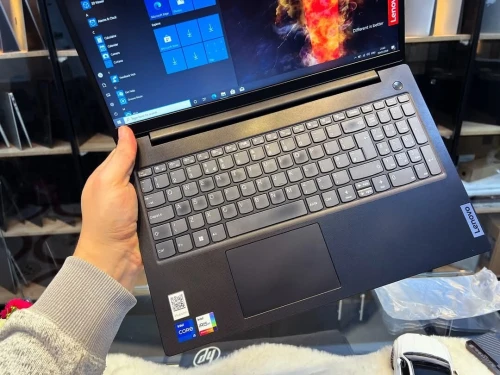 LENOVO V15 G4 i5-12500H 16GB 512GB SSD