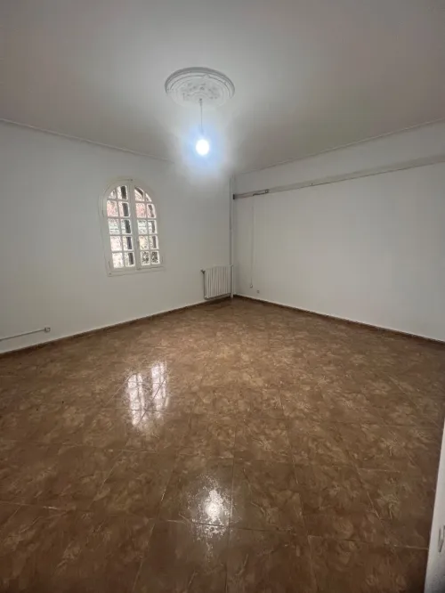 Location Appartement Niveau de villa F6 Alger Kouba