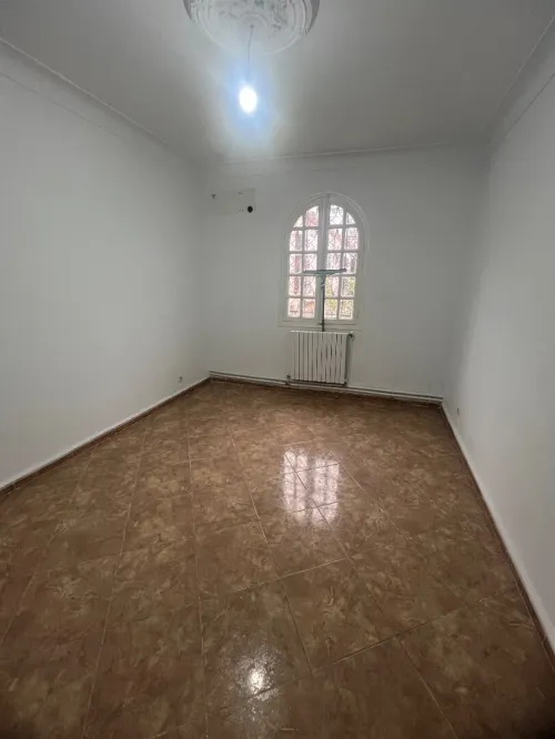 Location Appartement Niveau de villa F6 Alger Kouba