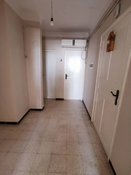 Location Appartement F3 Béjaïa Souk el thenine