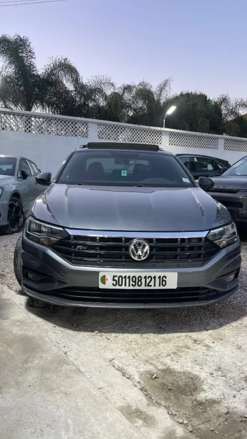 Volkswagen Jetta 2021 R Line