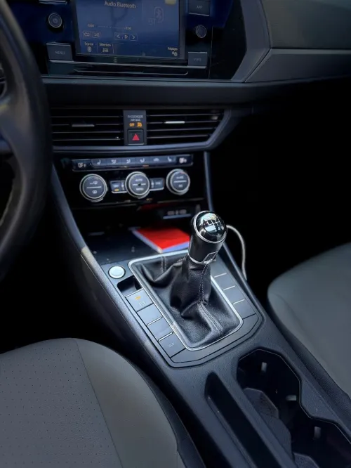 Volkswagen Jetta 2021 R Line