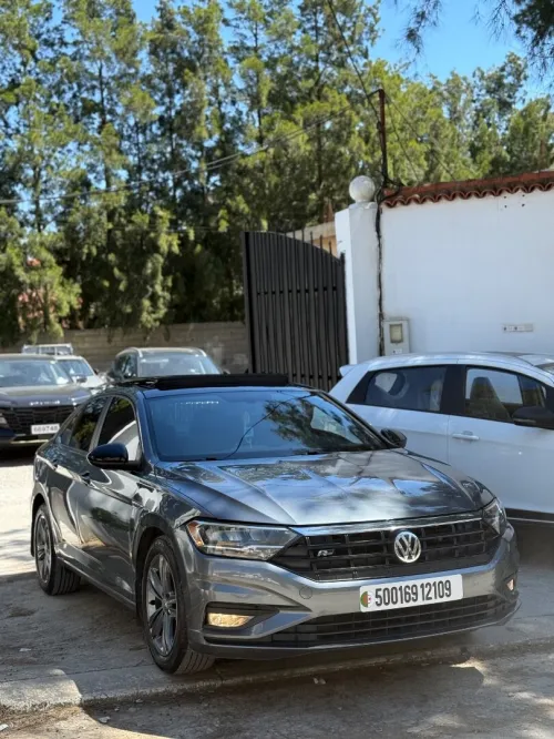 Volkswagen Jetta 2021 R Line
