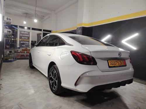 MG 5 2025 180 DVVT