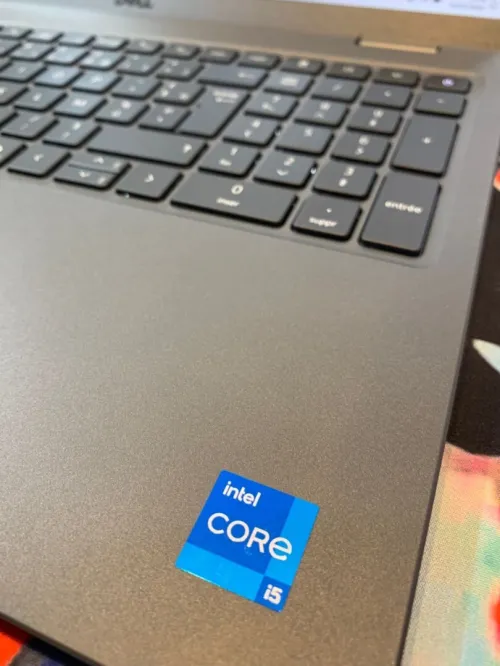 latitude 3550 i5 1335u ram 16ddrr5 512 ssd