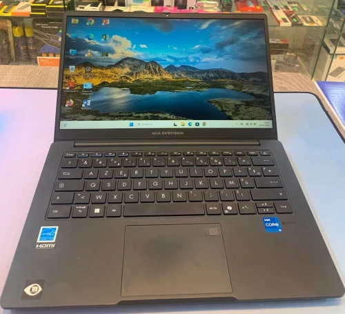 ASUS ExpertBook i5 1335U Ram 16 ddr5 SSD 512 NVME