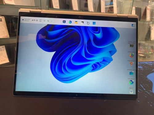 laptop hp elitebook x360 1040 G11 2in1 tactile
