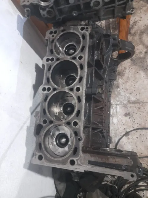 Culasse+Demi moteur