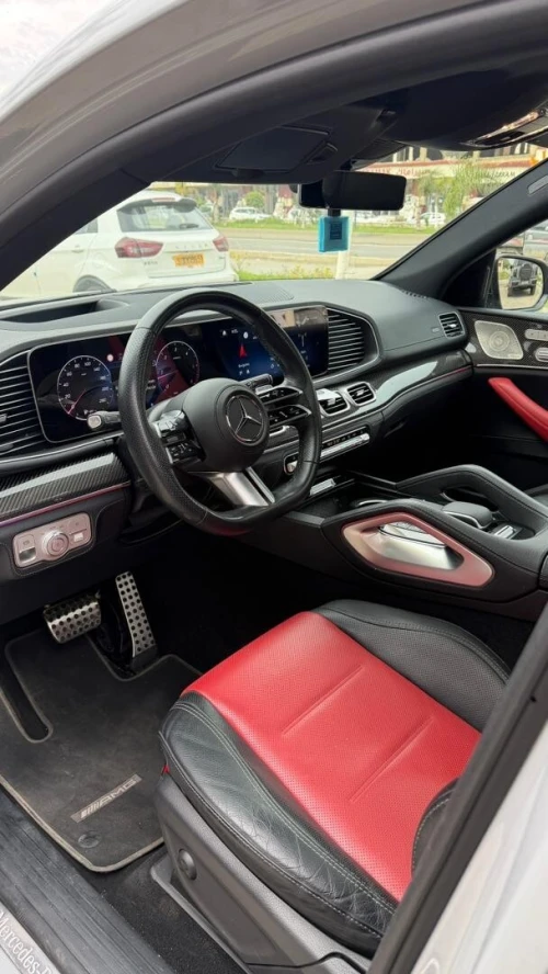 Mercedes GLE 300d toute option 2025 