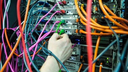 Technicien freelance Réseaux informatiques & caméras de surveillance