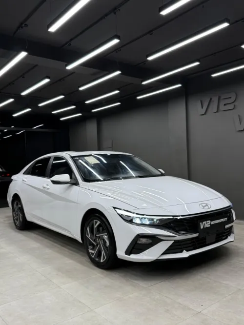 Hyundai ELANTRA 2025 LUXURY
