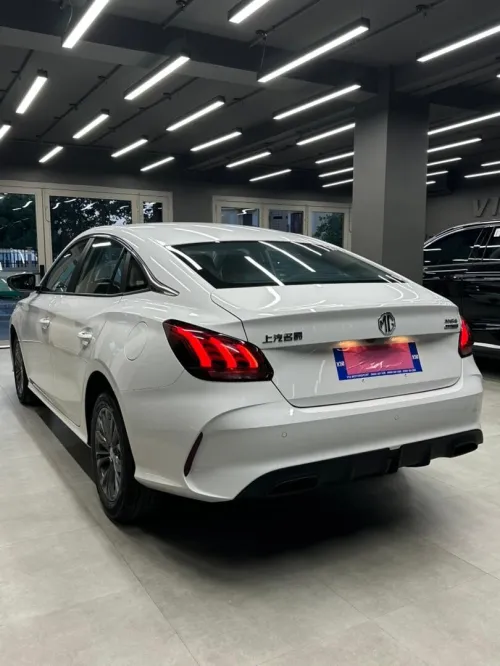 MG MG5 2026 