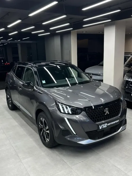 Peugeot 2008 2023 GT