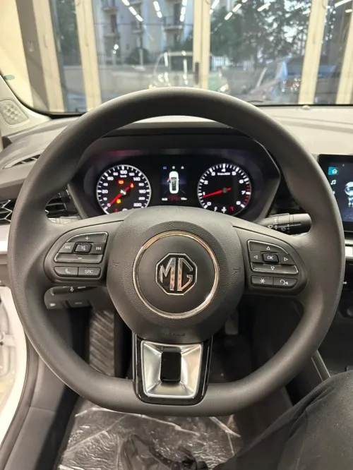 MG MG5 2026 