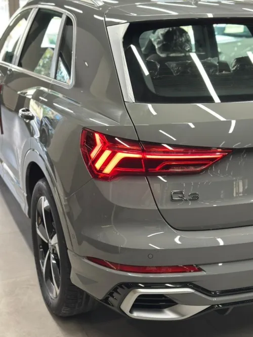 Audi Q3 2026 S-LINE