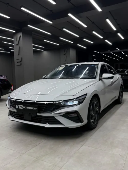 Hyundai ELANTRA 2025 LUXURY