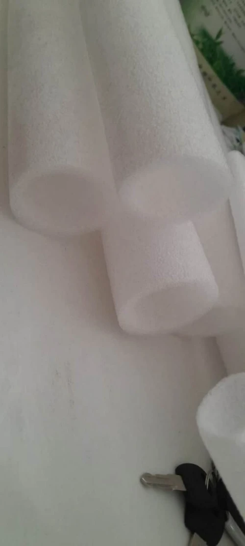 عوازل أنابيب المكيف/Isolants pour tuyaux de climatisation