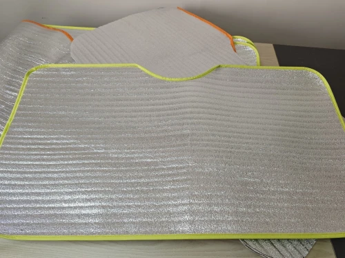 Protège-solaire en mousse EPE pour voiture:Votre allié fraîcheur pour l'été, protégeant la voiture!