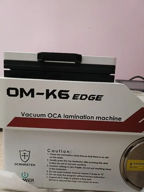 Vacuum lamination machine 