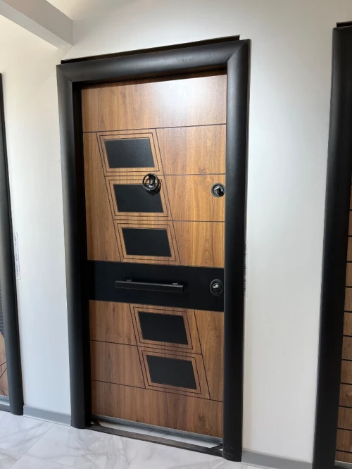 Des portes extérieur 
