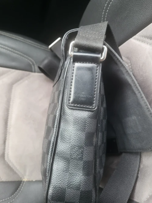 Sacoche Louis vuitton 