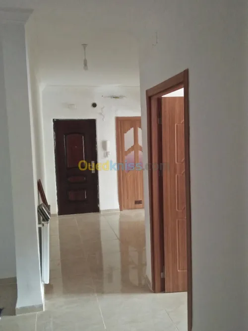 Vente Appartement F5 Tipaza Kolea