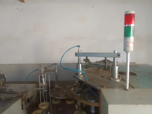Machine de fabrication de gobelet