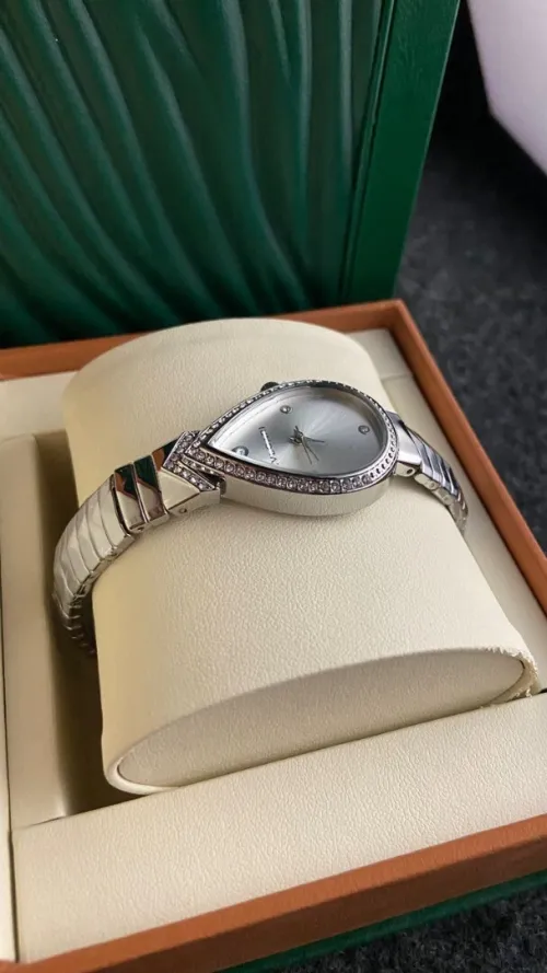 Montre femme luxe ساعة يد نسائية 