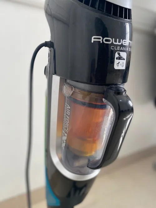 Aspirateur balai  Rowenta, modèle RY7585WH