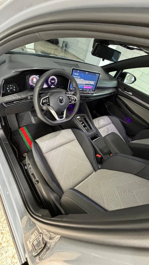 Volkswagen Golf 8 2025 R-Line 50 Years Legend Edition 