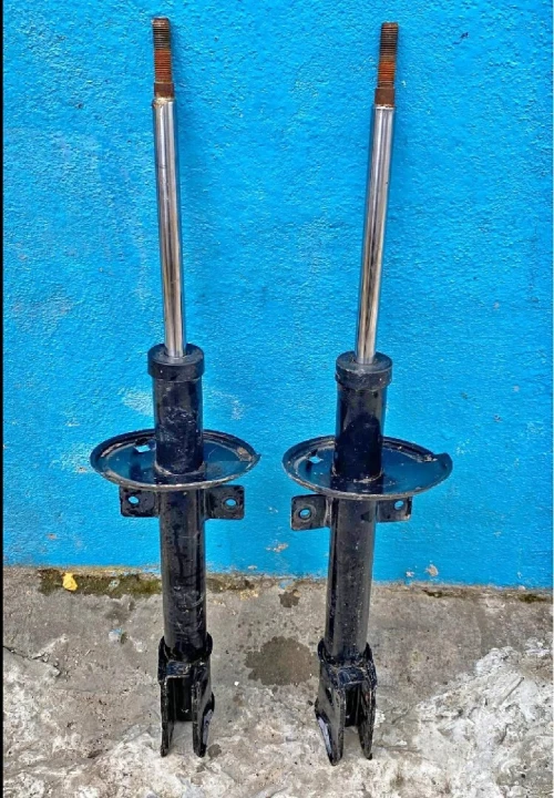 Amortisseur avant duster + 02 tassou