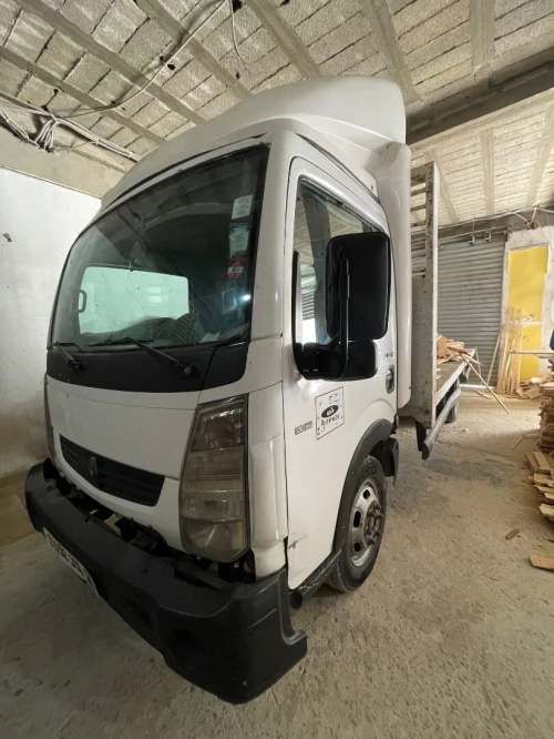 Renault Maxity 2014