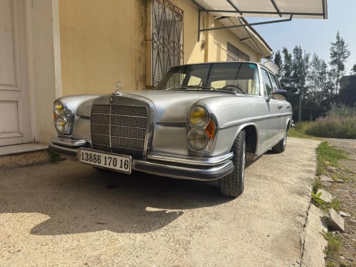 Mercedes 280 SE 1970 