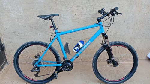 Velo btwin rockrider 500