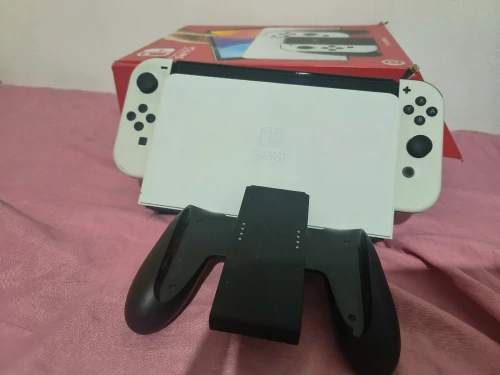 Nintendo switch OLED+jeu Super Mari Wonder+accessoires