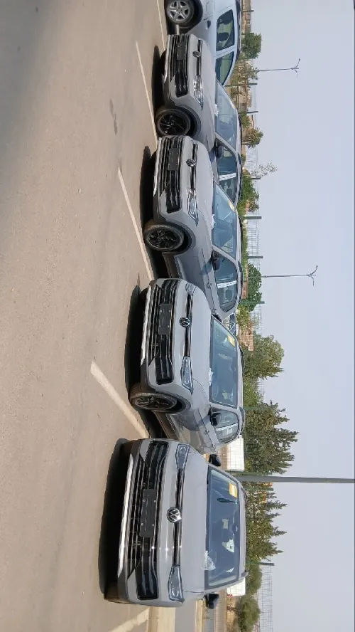 Volkswagen Tahru 2025 R line