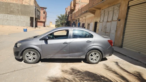 Chevrolet Sonic Hatchback 2013 Sonic Hatchback